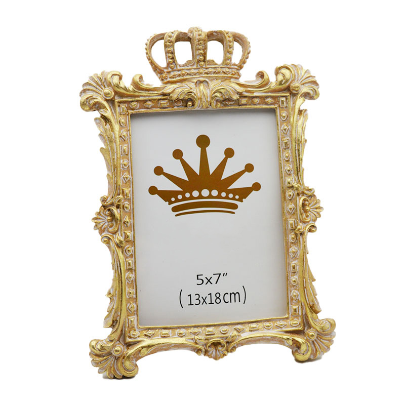Royal crown resin 5×7 photo frame - European carved gold desktop frame